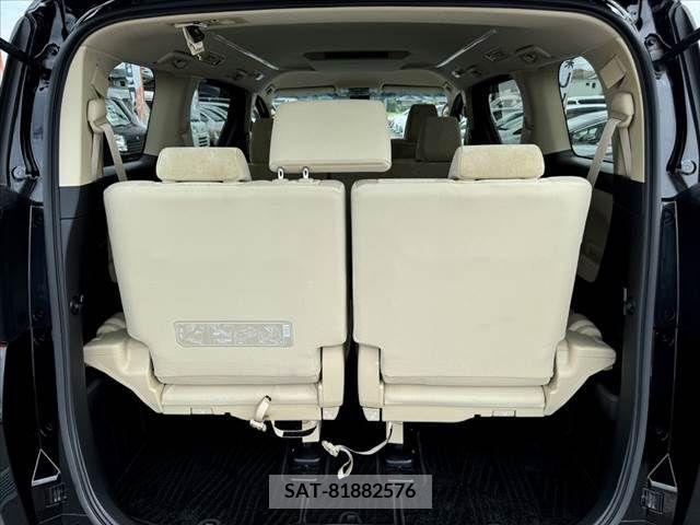 Toyota ALPHARD 2019-06 384324-21