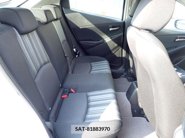 Mazda DEMIO 2017-01 206562-19