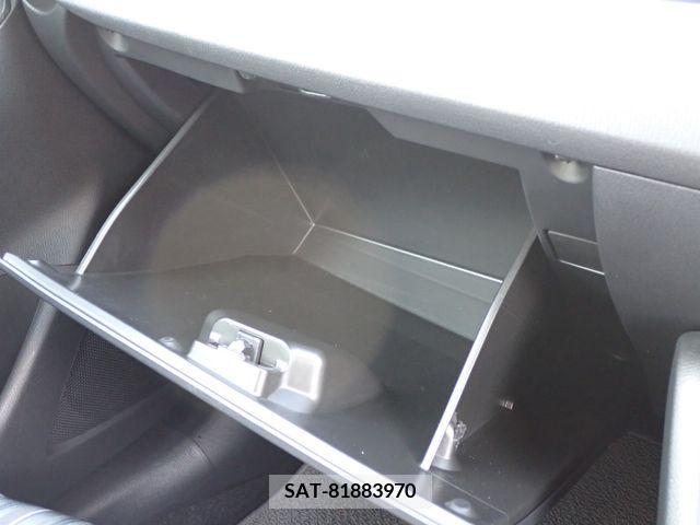 Mazda DEMIO 2017-01 206562-18