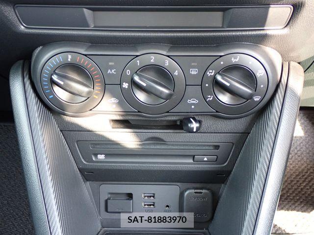 Mazda DEMIO 2017-01 206562-13