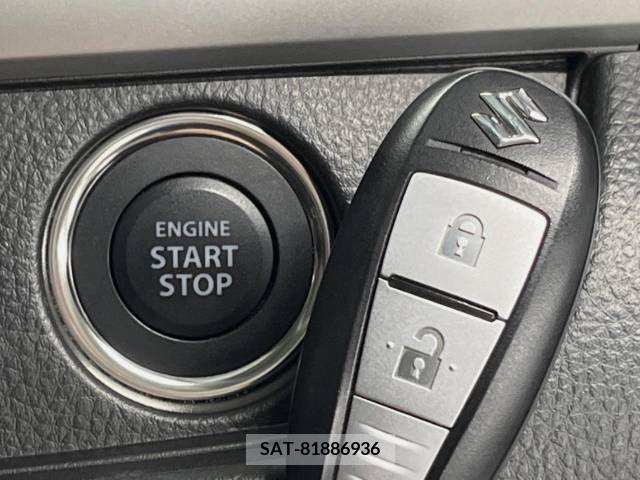 Suzuki SWIFT 2013-03 369048-2