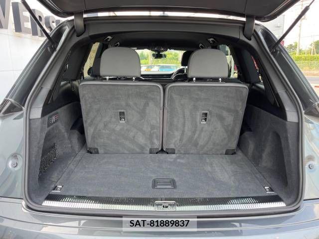 Audi Q7 2020-12 317789-12
