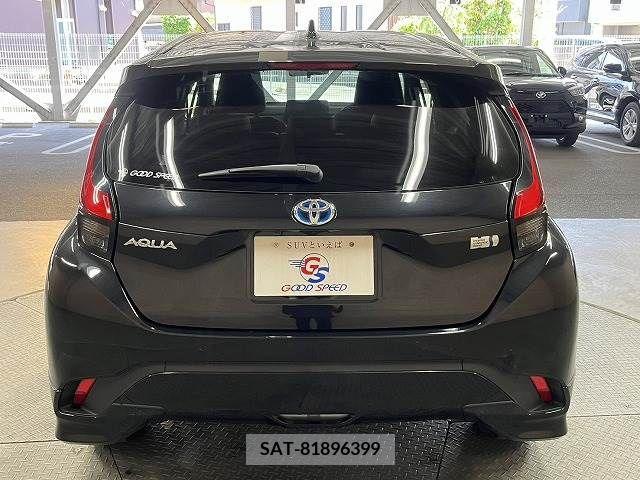 Toyota AQUA 2022-10 260247-18
