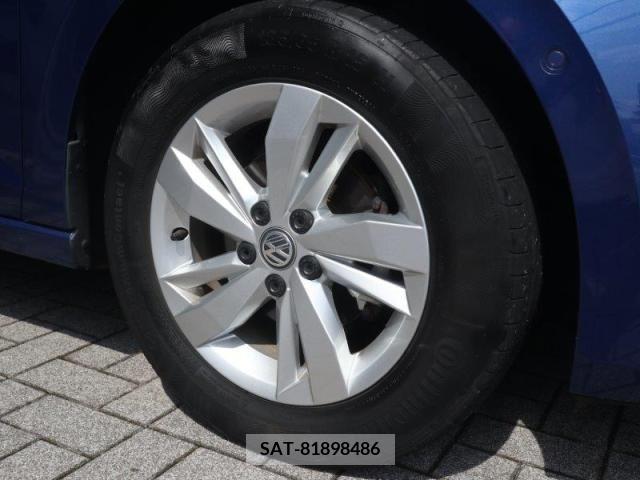 VolksWagen POLO 2020-09 370741-14