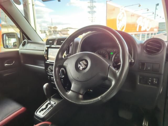 Suzuki JIMNY 2013-12 186908-12