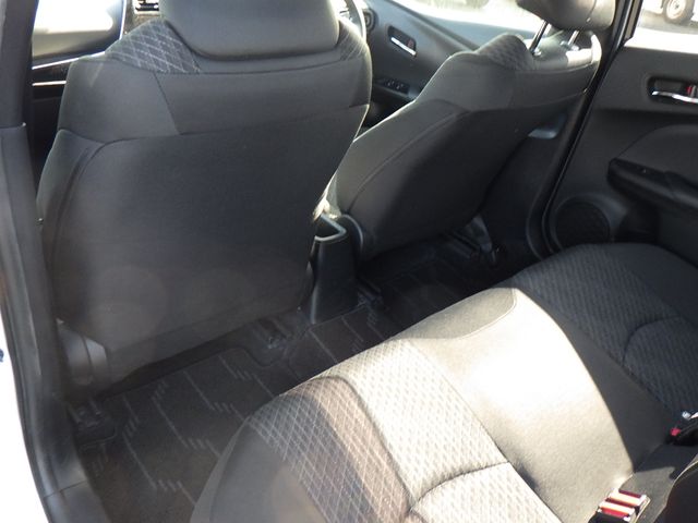 Toyota PRIUS 2017-11 181683-11