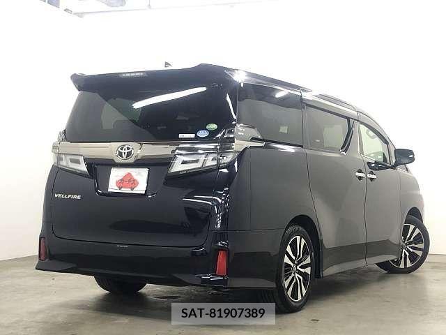 Toyota VELLFIRE 2018-08 369758-2