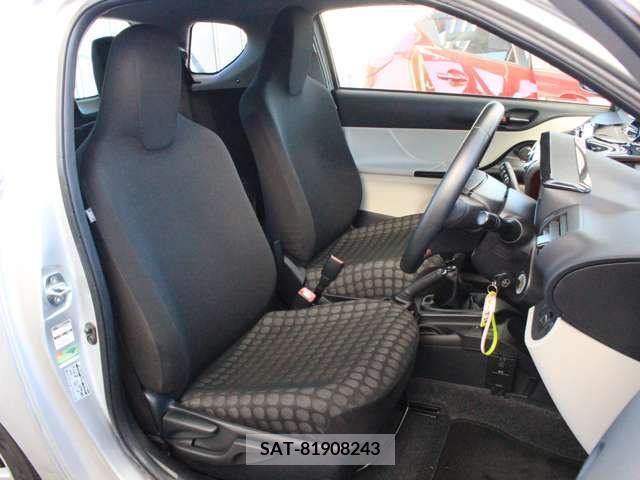 Toyota IQ 2012-03 221614-3