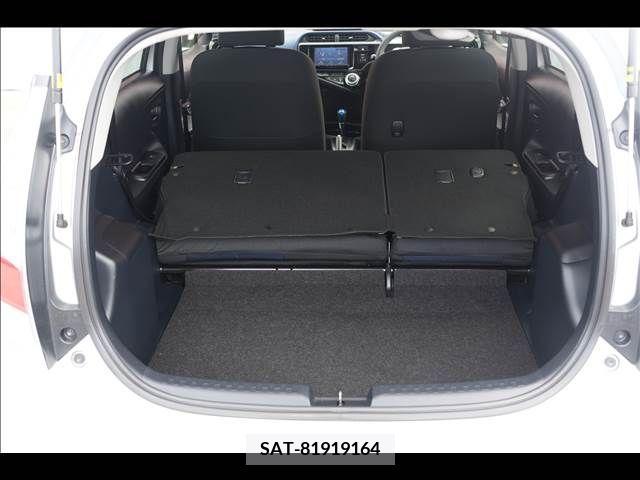 Toyota AQUA 2017-03 356088-17