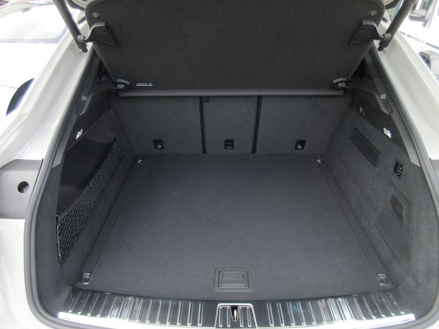 Porsche CAYENNE 2022-01 15716-12