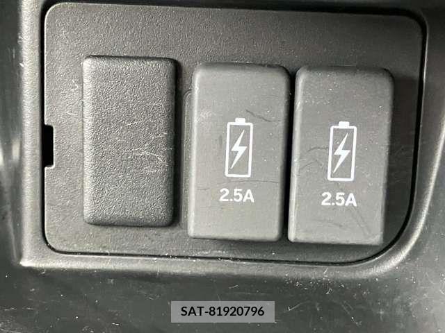 Honda N BOX CUSTOM 2019-06 338315-14