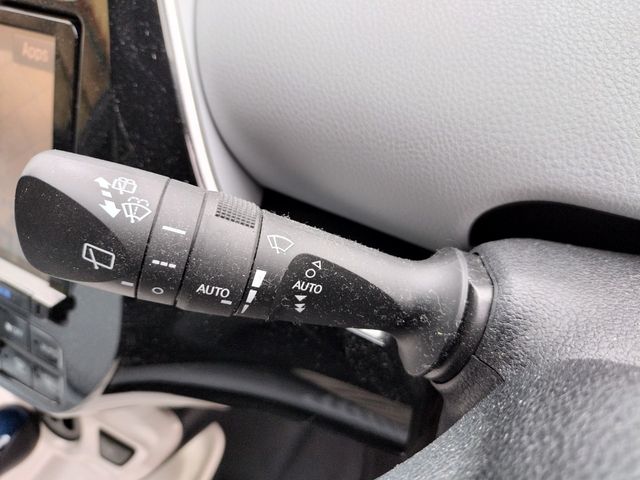 Toyota PRIUS 2016-10 186484-21