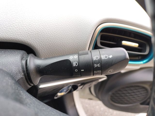 Toyota PRIUS 2016-10 186484-22