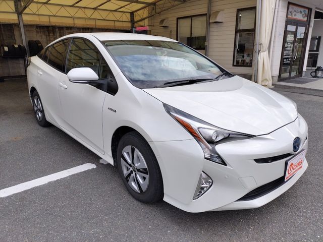 Toyota PRIUS 2016-10 186484-14