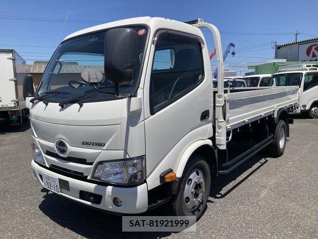 Hino DUTRO 2019-01 296722-1