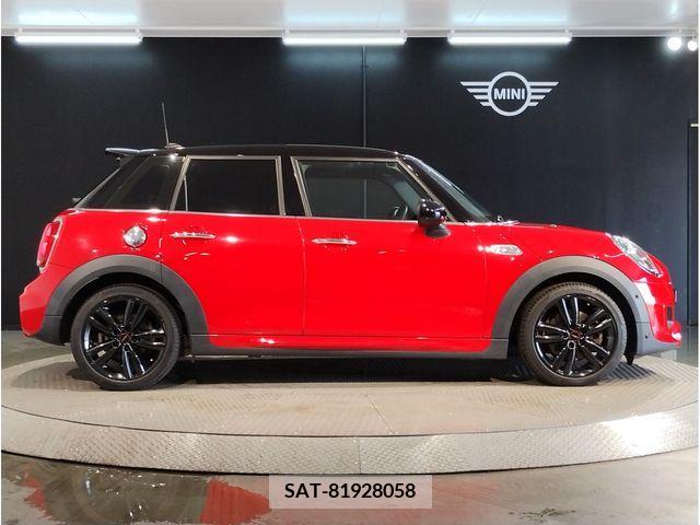 Bmw MINI 2019-08 340826-7
