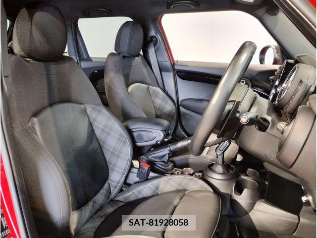 Bmw MINI 2019-08 340826-13