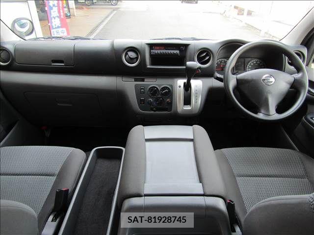Nissan Caravan 2015-03 302272-0