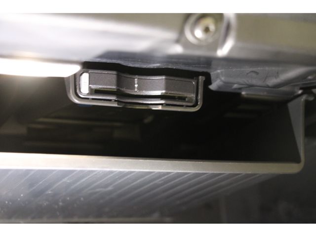 Volvo V60 2018-12 21427-13