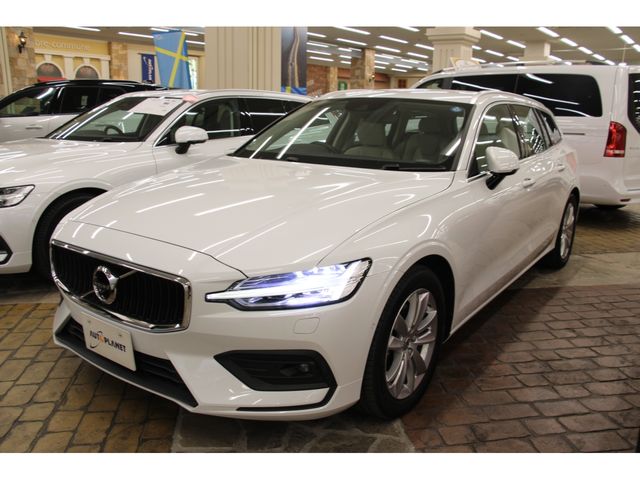 Volvo V60 2018-12 21427-22