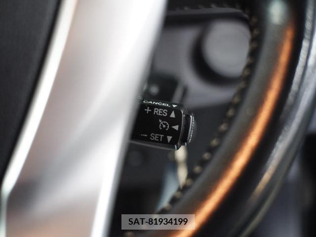 Toyota AQUA 2015-05 292226-13