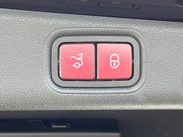 Amg E-CLASS 2018-08 22559-6