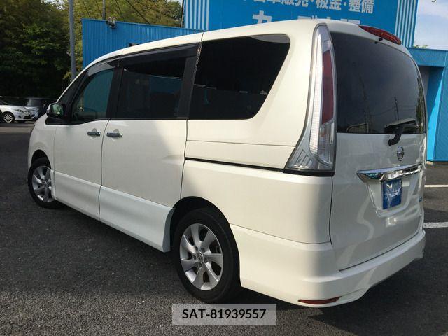 Nissan SERENA 2012-06 284295-3
