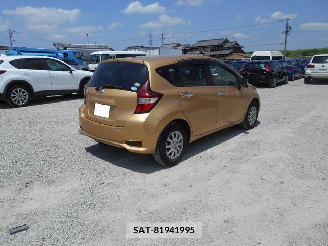 Nissan NOTE 2017-12 279878-4