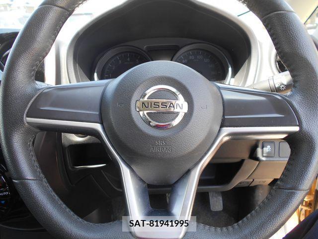 Nissan NOTE 2017-12 279878-12