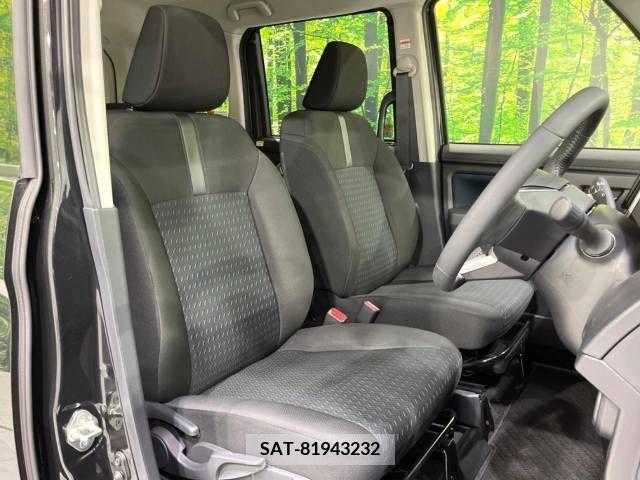 Toyota ROOMY 2022-04 339002-8