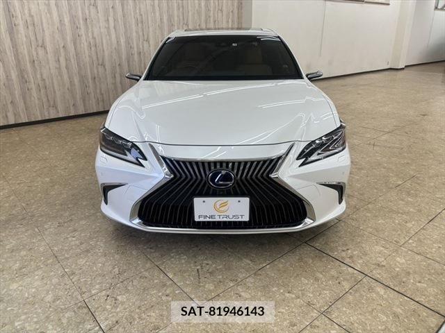 Lexus ES 2019-04 387672-1