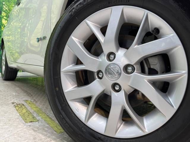 Nissan NOTE 2017-09 7192-13