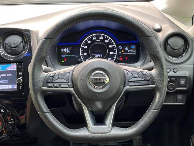 Nissan NOTE 2017-09 7192-11