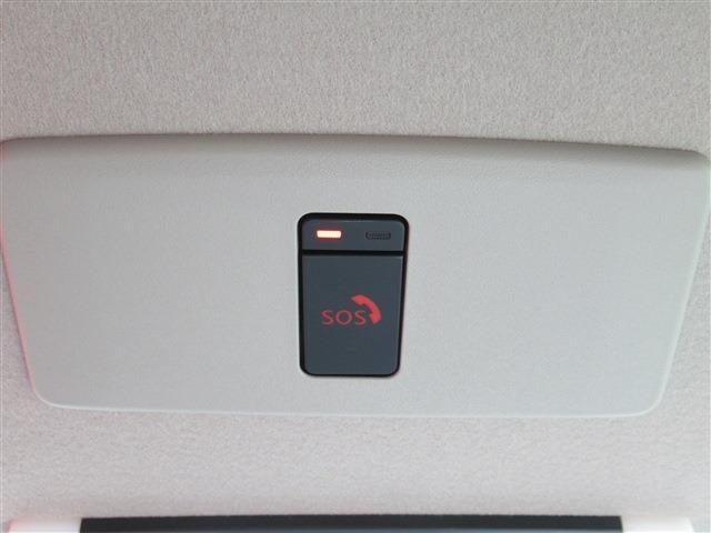 Nissan AURA 2022-11 195240-21