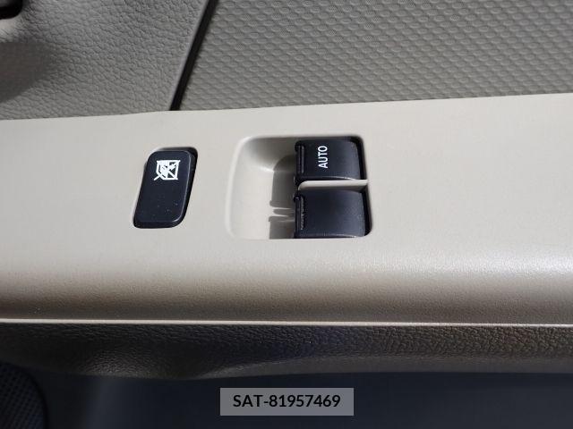 Suzuki EVERY 2016-12 359920-11
