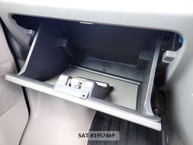 Suzuki EVERY 2016-12 359920-13
