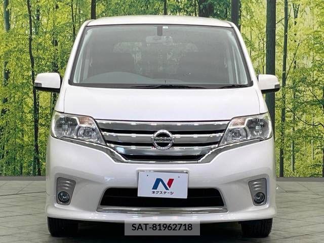 Nissan SERENA 2012-02 393911-14
