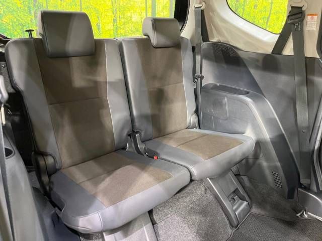 Toyota SIENTA 2019-09 182735-9