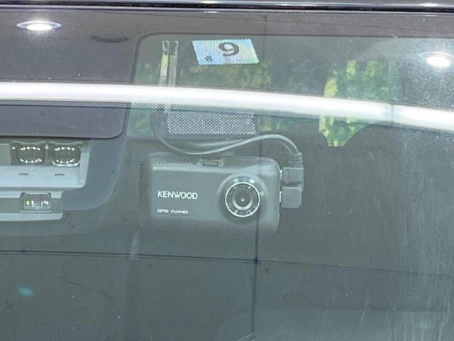 Toyota SIENTA 2019-09 182735-6