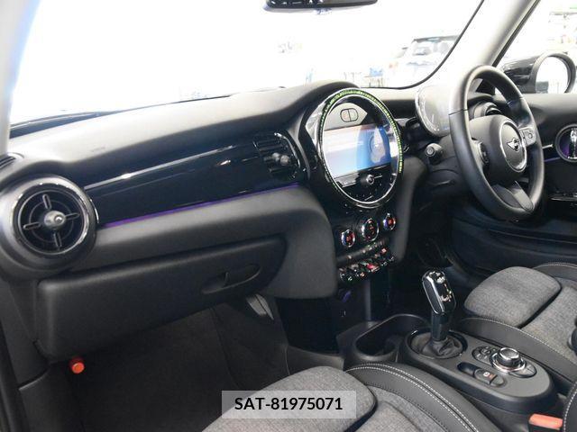 Bmw MINI 2021-07 220511-15