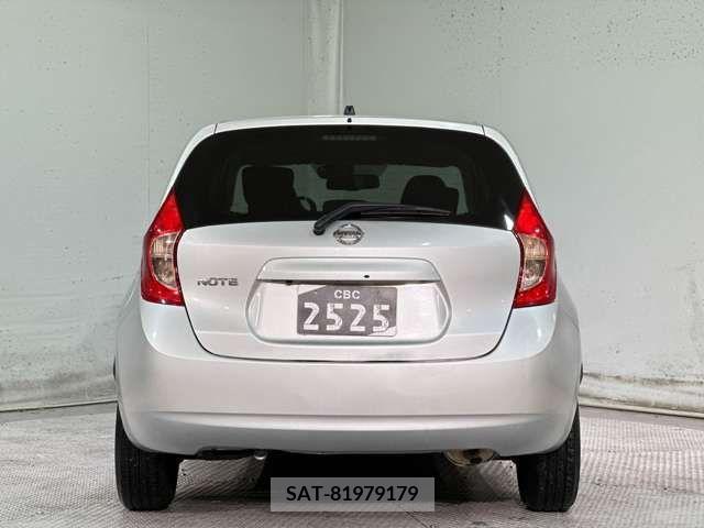 Nissan NOTE 2014-08 227357-9