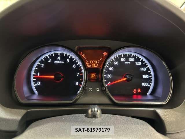 Nissan NOTE 2014-08 227357-14