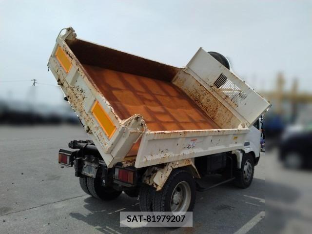 Hino DUTRO 2006-09 296698-17