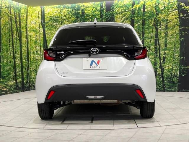 Toyota YARIS 2022-11 186558-15