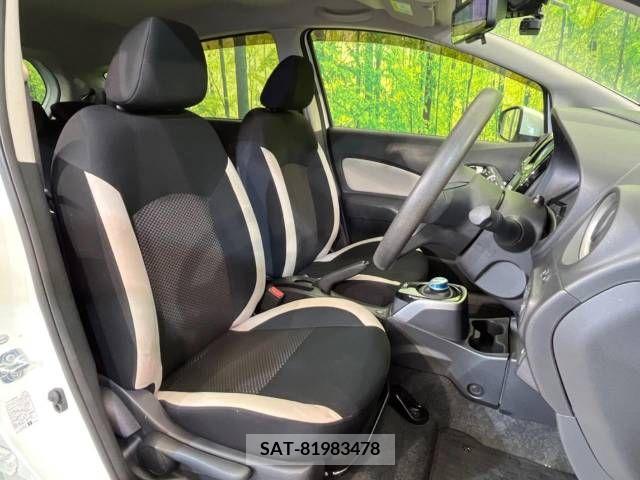 Nissan NOTE 2017-06 305393-9