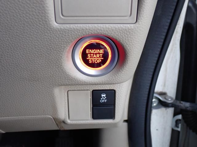 Honda N BOX 2018-03 187736-18