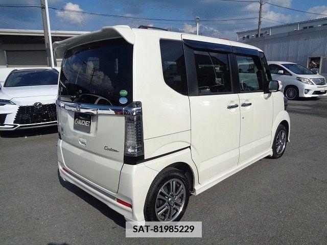 Honda N BOX CUSTOM 2015-10 364935-2