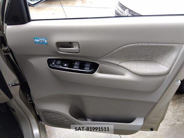 Nissan ROOX 2022-03 242642-13