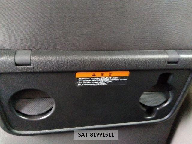Nissan ROOX 2022-03 242642-18