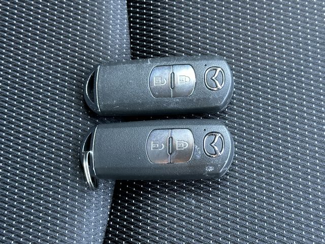 Mazda MAZDA2 2021-03 12675-26